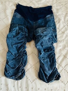 Maternity high waist jeans